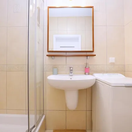 Friends & Family Patio Mare Сопот